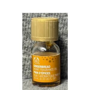 The Body Shop Gingerbread Home Fragrance Oil 10mL/0.3oz - 70% Full